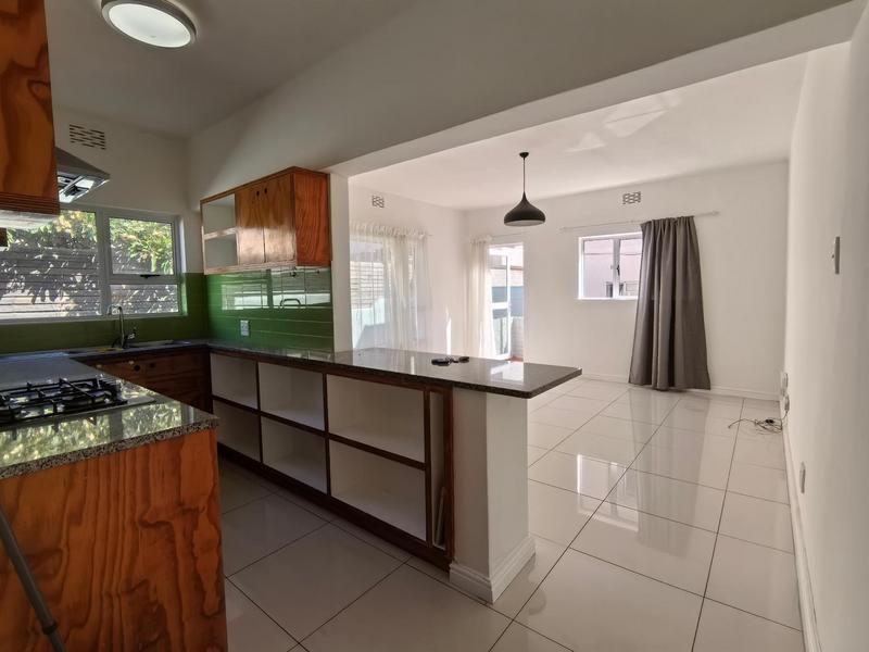 To Let 1 Bedroom Property for Rent in Gardens Western Cape